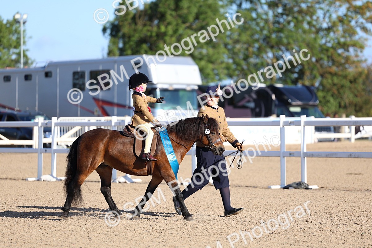SBM_07869 - Class 301 - Ridden M&M - Small Breeds