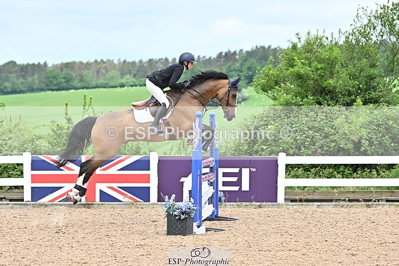 240523A-101416-01479 - Cls 1 Snr 1.05m and 1.10m