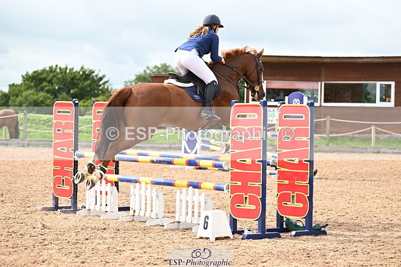 240908A-134338-04077 - Cls 15 U21 Intro 90cm-1.00m  Team Comp