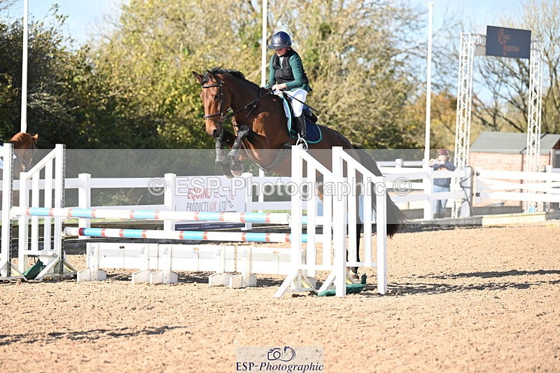 241026A-143511-01362 - SAT Cls 16-18 Children on Horses