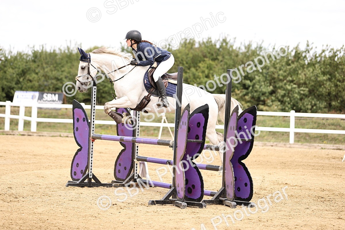 SBM_004185 - Class 3 -  Senior British Novice - 90m Open