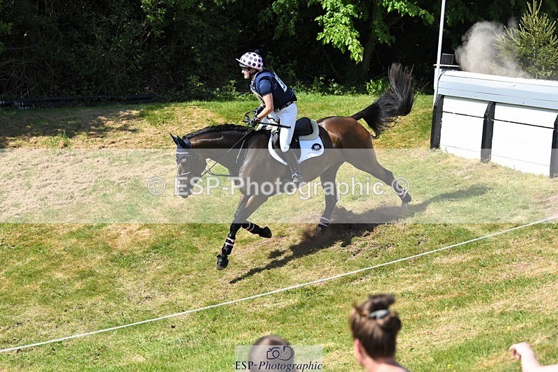 230527-160108-12533 - 379-QUIZICAL_Z-Alice_Hallows-XC