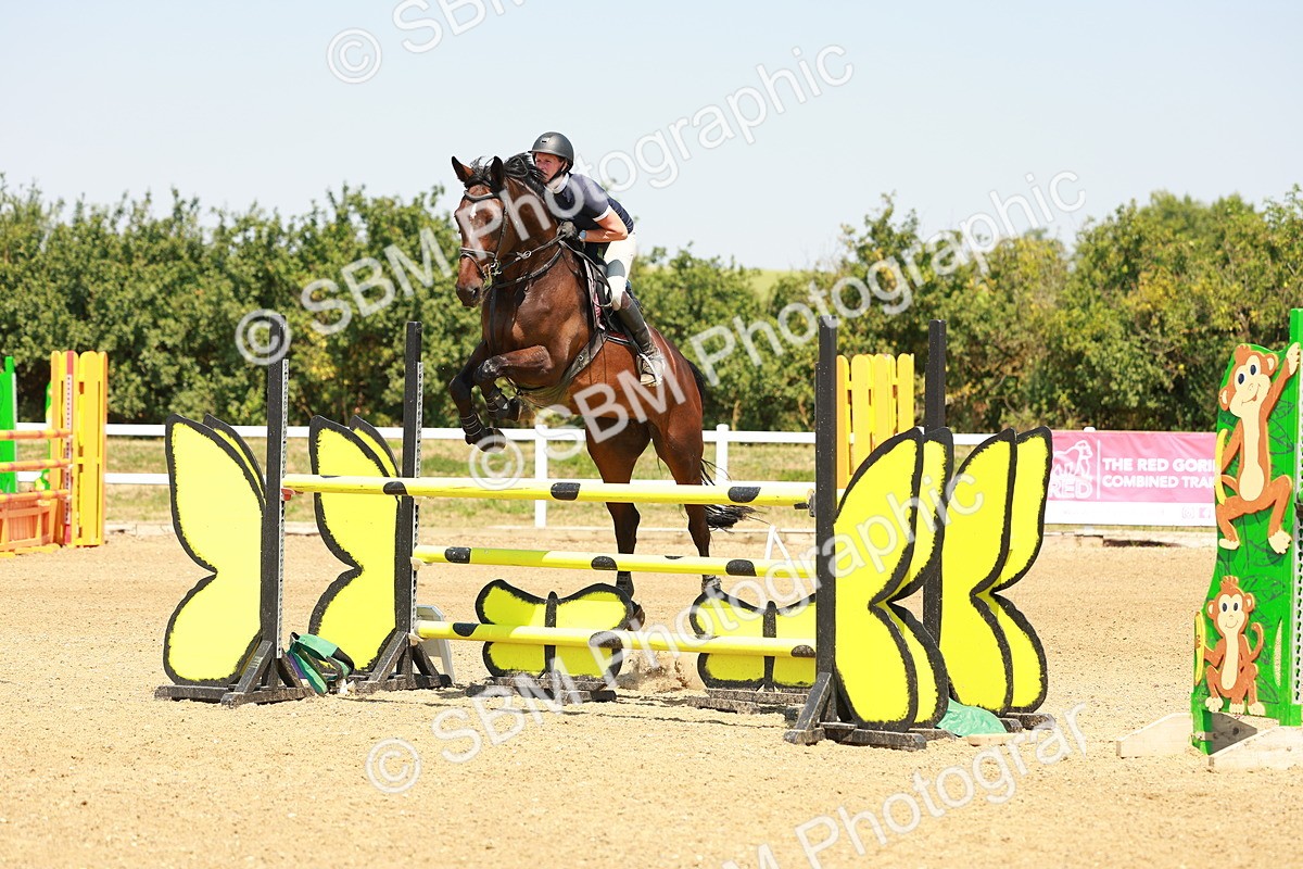 SBM_001815 - Class 5 - Senior Foxhunter - 1.20m