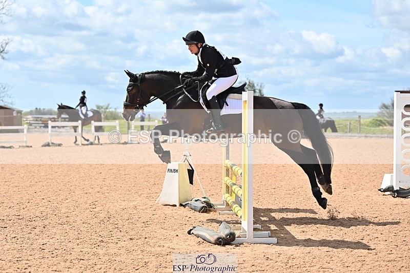 260419-125113-12969 - Q-813-Lizzie.Pearson