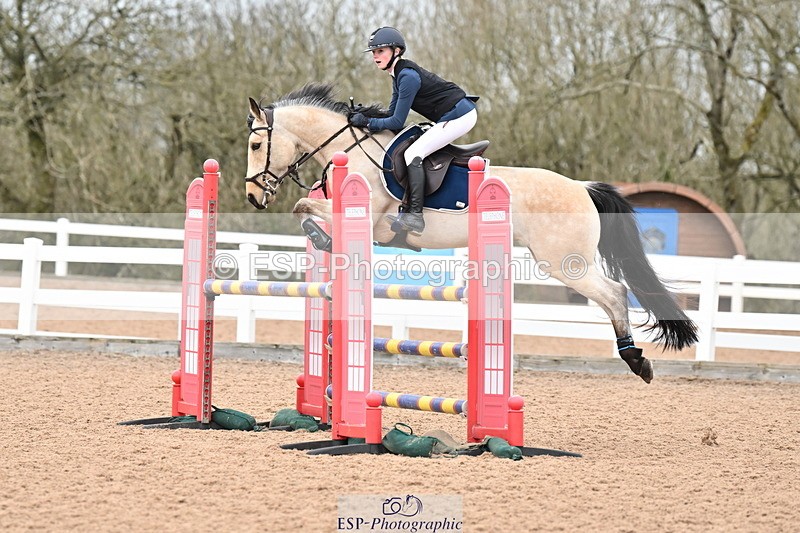 240309A-140025-01192 - Cls 9 Pony Foxhunter and 1.10m Open
