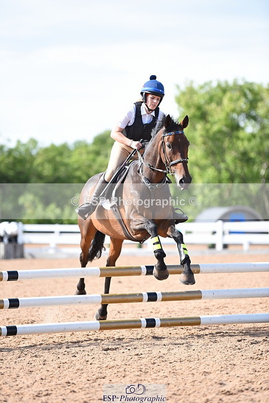 230718A-171348-00245 - 70cm