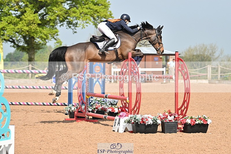 240512A-101916-17213 - Cls 48 National 1.30m Open