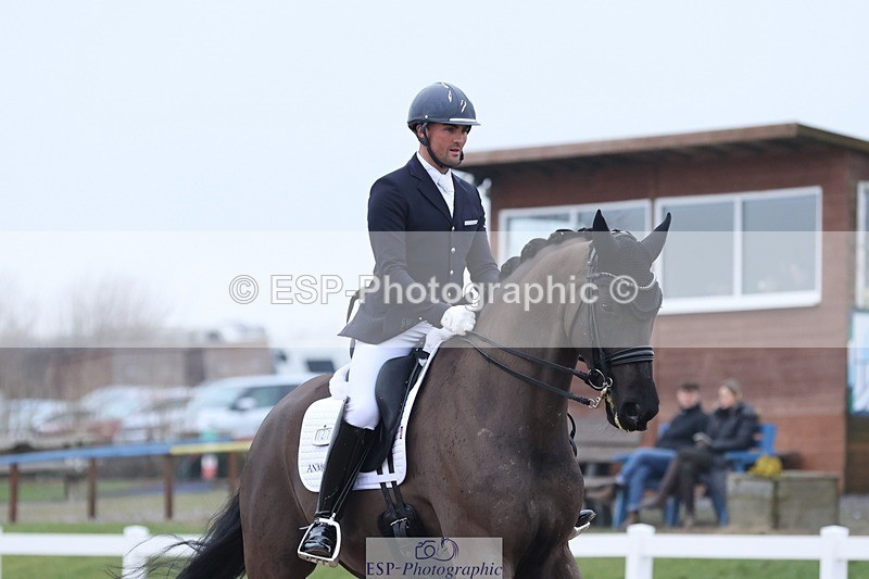 250216-133014-05859 - 127-Jezz.Palmer-Toddington.Debut