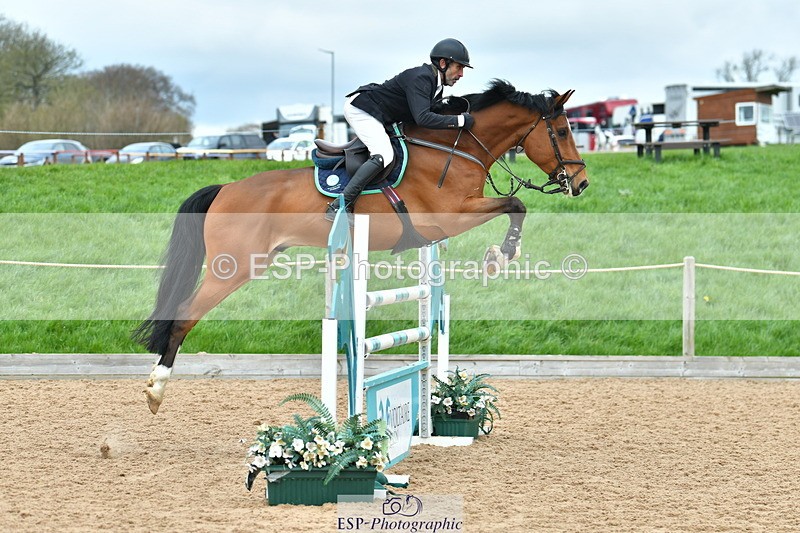 230402A-144807-06381 - Cls 28 Foxhunter