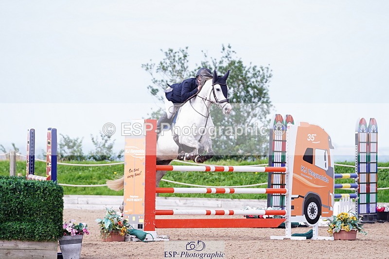 240803A-101950-07178 - Cls 29 Snr Foxhunter