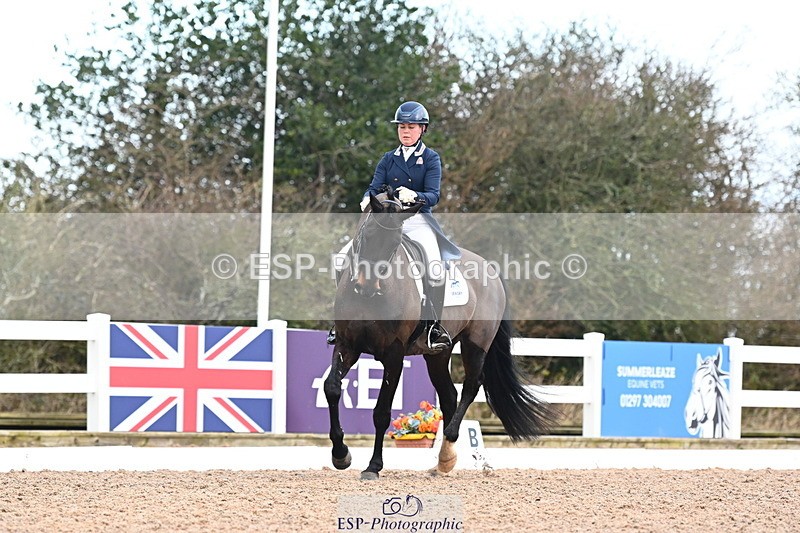 240218A-104710-06073 - 160-Abbie.Newbury-Seagry.Firstamour