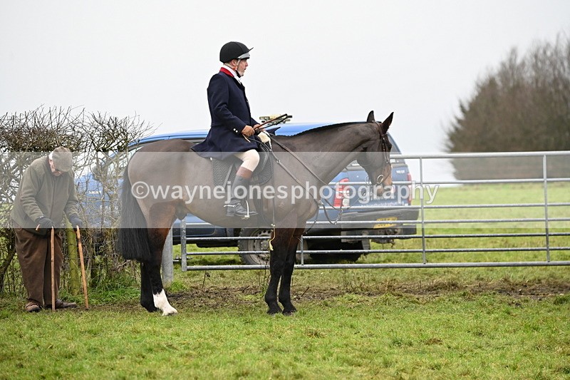 WJ6_2045 - Meet 12.30