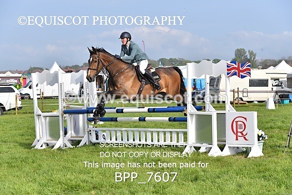 BPP_7607 - CLASS 6 Nisbets Fresh From The Farm & The Golf Inn 1.00m Amateur Championship