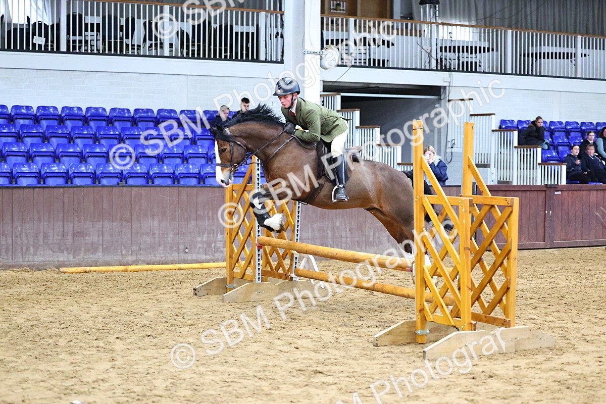 SBM_005089 - Class 41 - Not exceeding 143cms