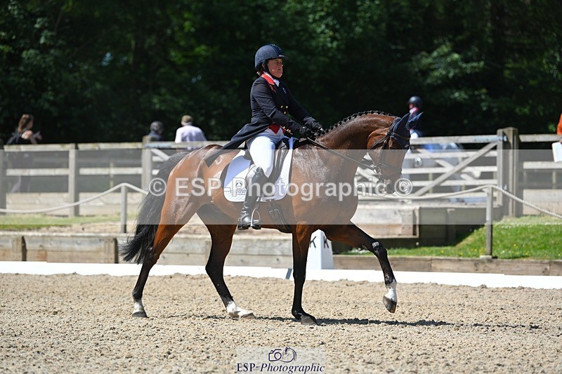 230526-114200-05825 - 470-MCS_MAVERICK-Pippa_Funnell-DR