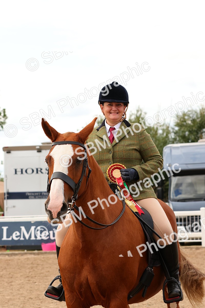 SBM_15602 - Class 214 - Ridden Show Cob