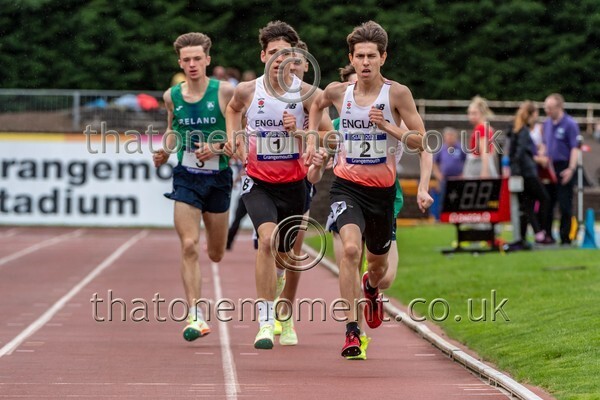 SIAB23-528315 - Track Male Set Two