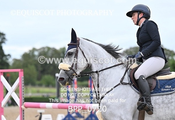 BPP_0720 - CLASS 8 Senior Newcomers/ 1.10m Open