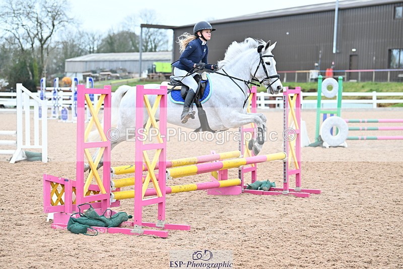 240128A-094415-00078 - Cls 1 Pony Intro 70cm