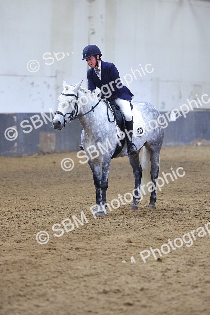 SBM_003062 - Class 9-10 - MQ U21 Open Novice 1