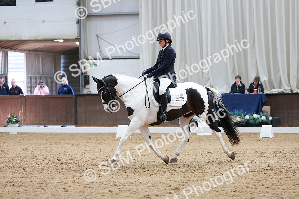 SBM_009166 - Class 6b - Novice 6 - 11.02-12.19