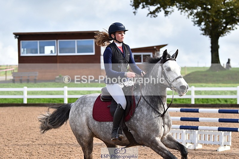 231029A-112602-03038 - Pony Newcomers & 1m Open