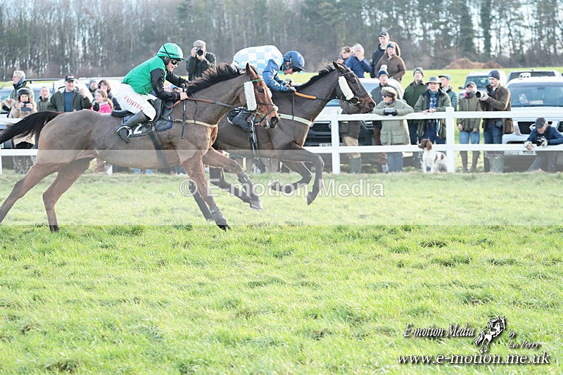 PtP 141225  1916 - New Forest Hounds PtP Larkhill 14/12/25