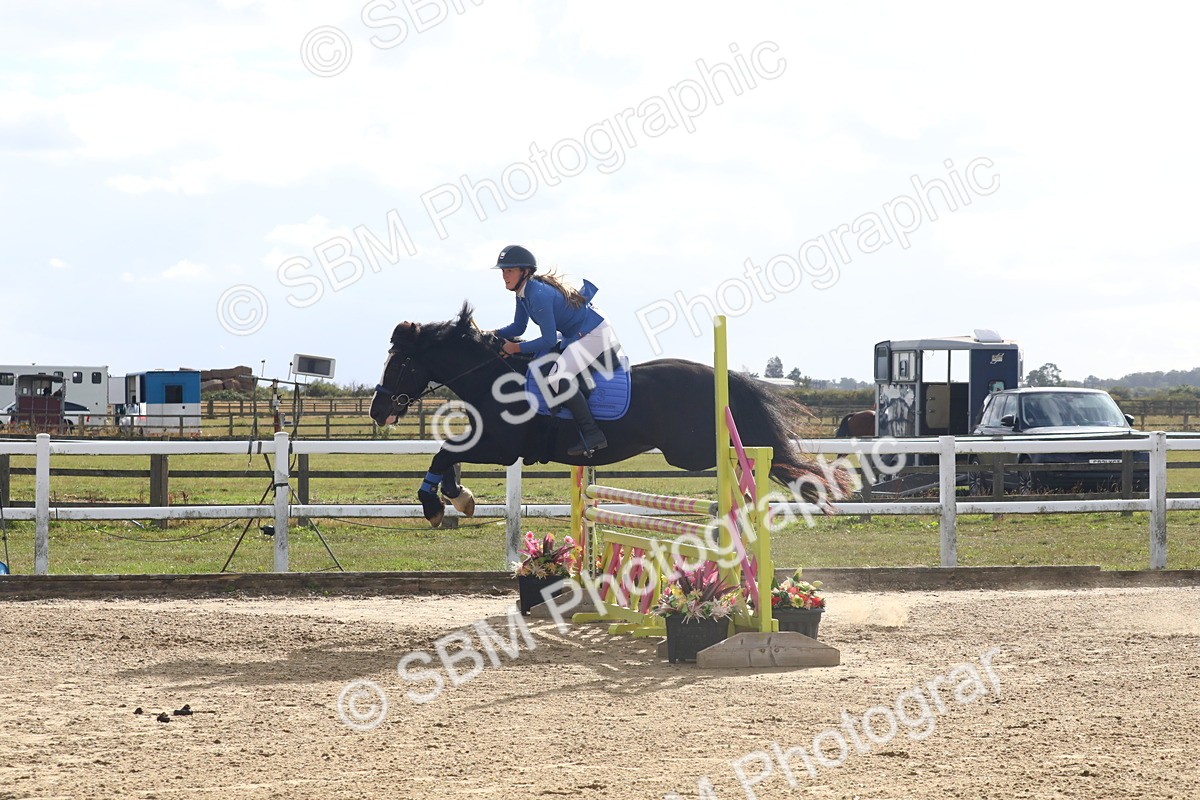 SBM_008009 - Class 12 - 90cm Champs