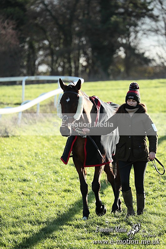 PtP 301125  0436 - Hursley Hambledon Point-to-Point Larkhill Racecourse 30/12/2025