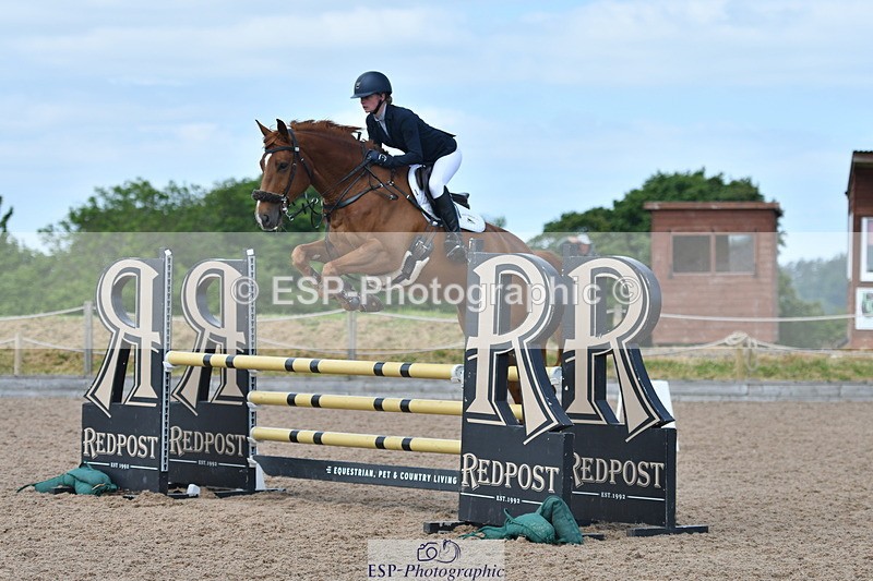 240609A-114048-04677 - Cls 17 Snr 1.05m Open