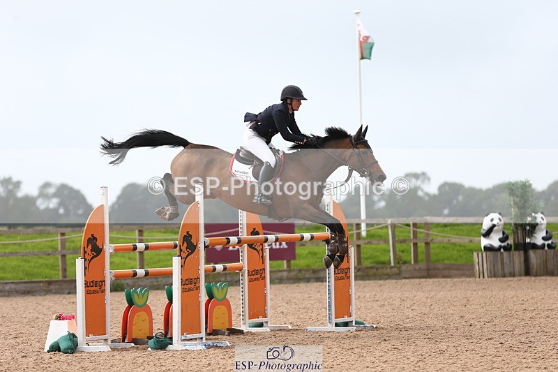 230812A-121209-08887 - Cls 32 Foxhunter