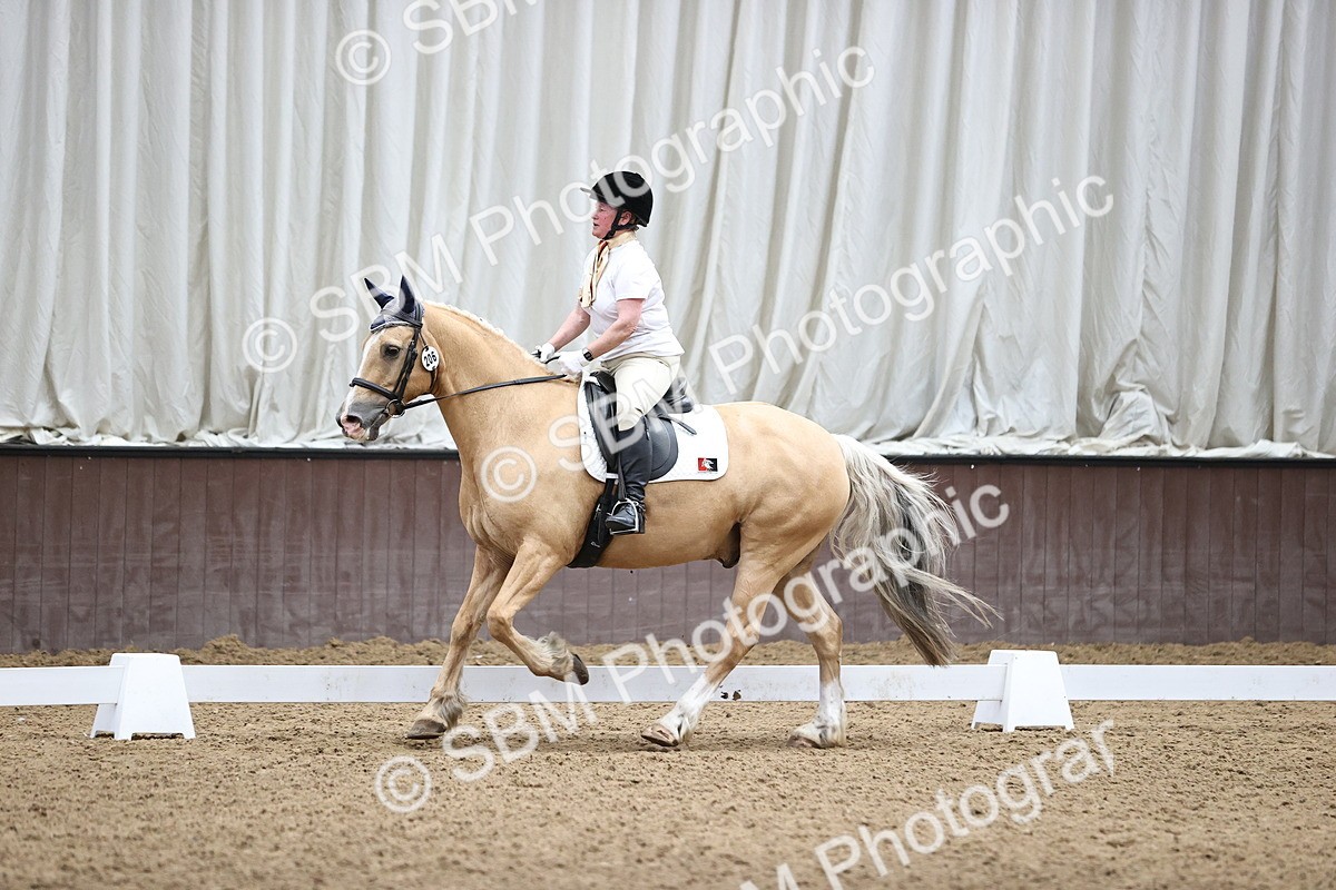 SBM_003100 - Novice 4 - 14.47-16.34