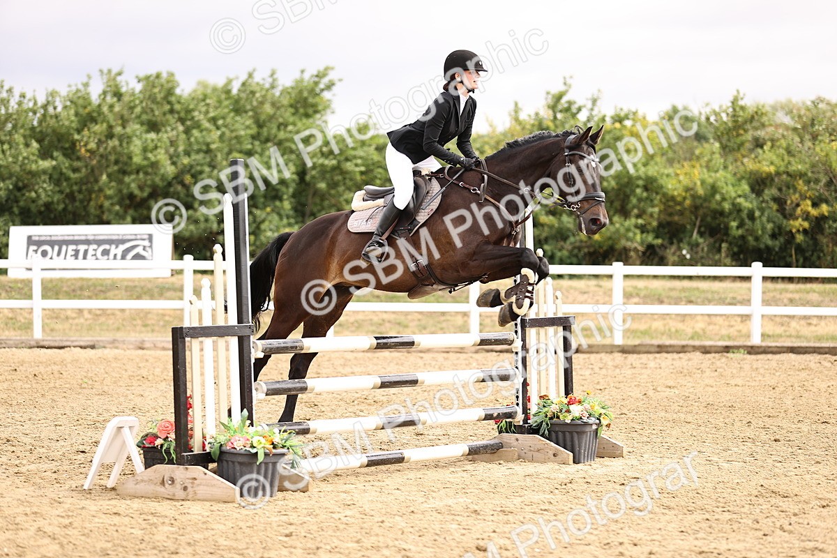 SBM_012843 - Class 13 - Senior British Novice - 90cm Open