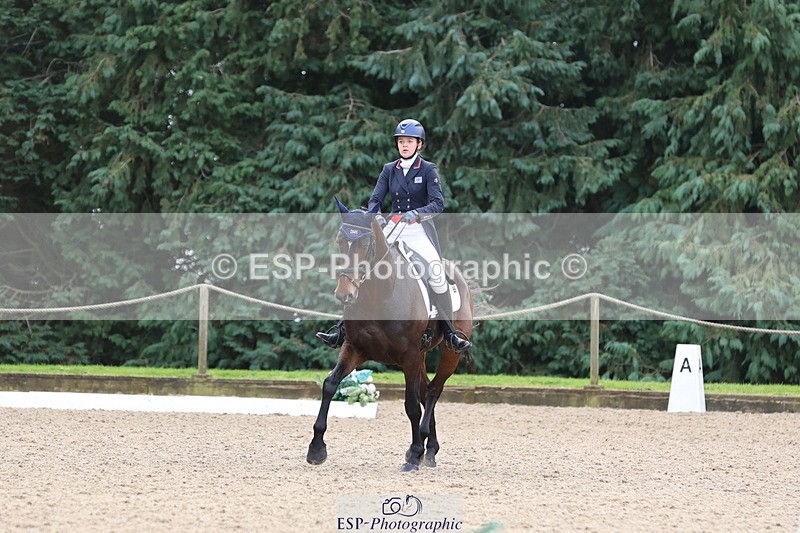 241024-115749-01949 - 055-Ellie.Fredericks-UPPER.CLASS.BRIT