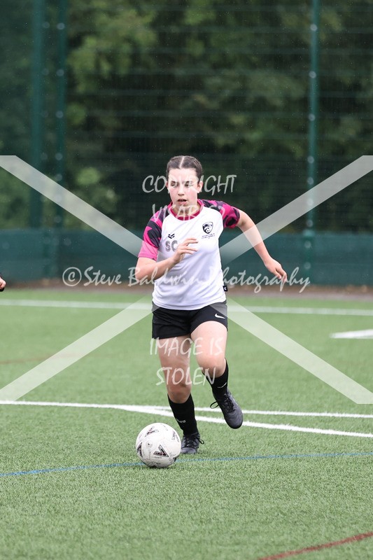 1DX31645 - Sat 6th U12 Girls