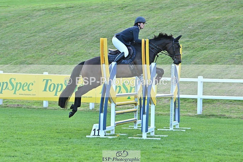 230909-185117-08145 - Cls 14 Snr 1m Derby