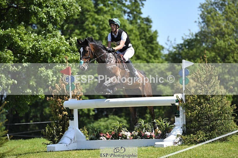 230527-112504-09304 - 307-PENHILLS_CANDY_MAN-Max_Warburton-XC