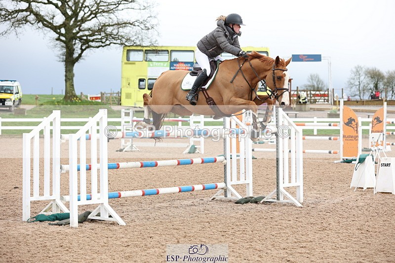 240223A-151126-02185 - Cls 6 Foxhunter and 1.20m Open