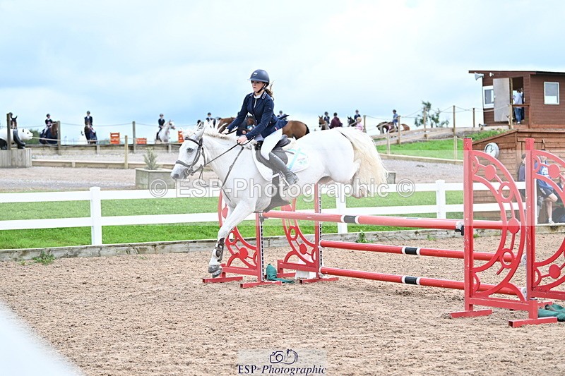 240908A-140511-04253 - Cls 20 A&B Pony Newc & 1.00m Opem