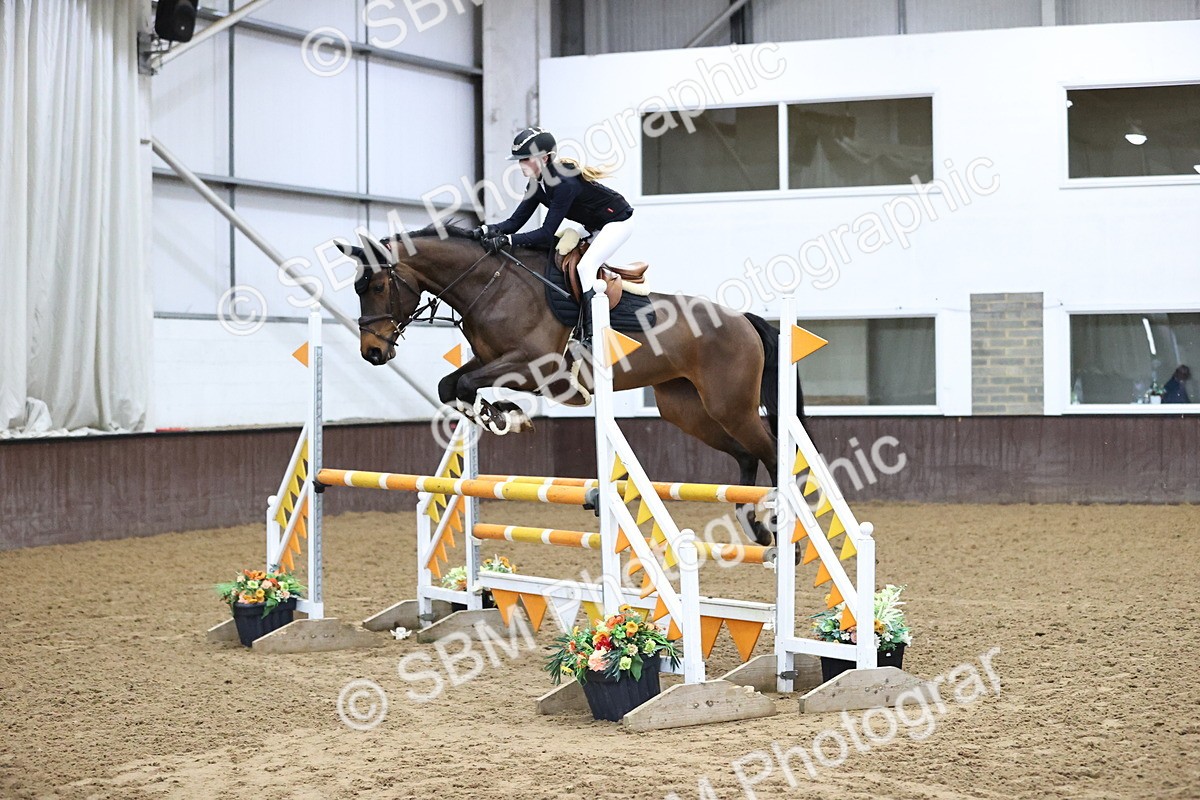 SBM_006339 - Class 16 - Senior Newcomers - 1.10m Open