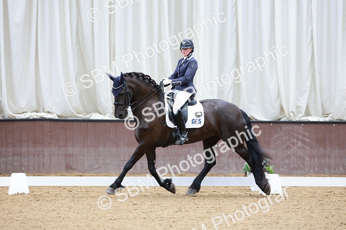 SBM_005921 - Class 3 - Medium 6 - 14.40-15.52