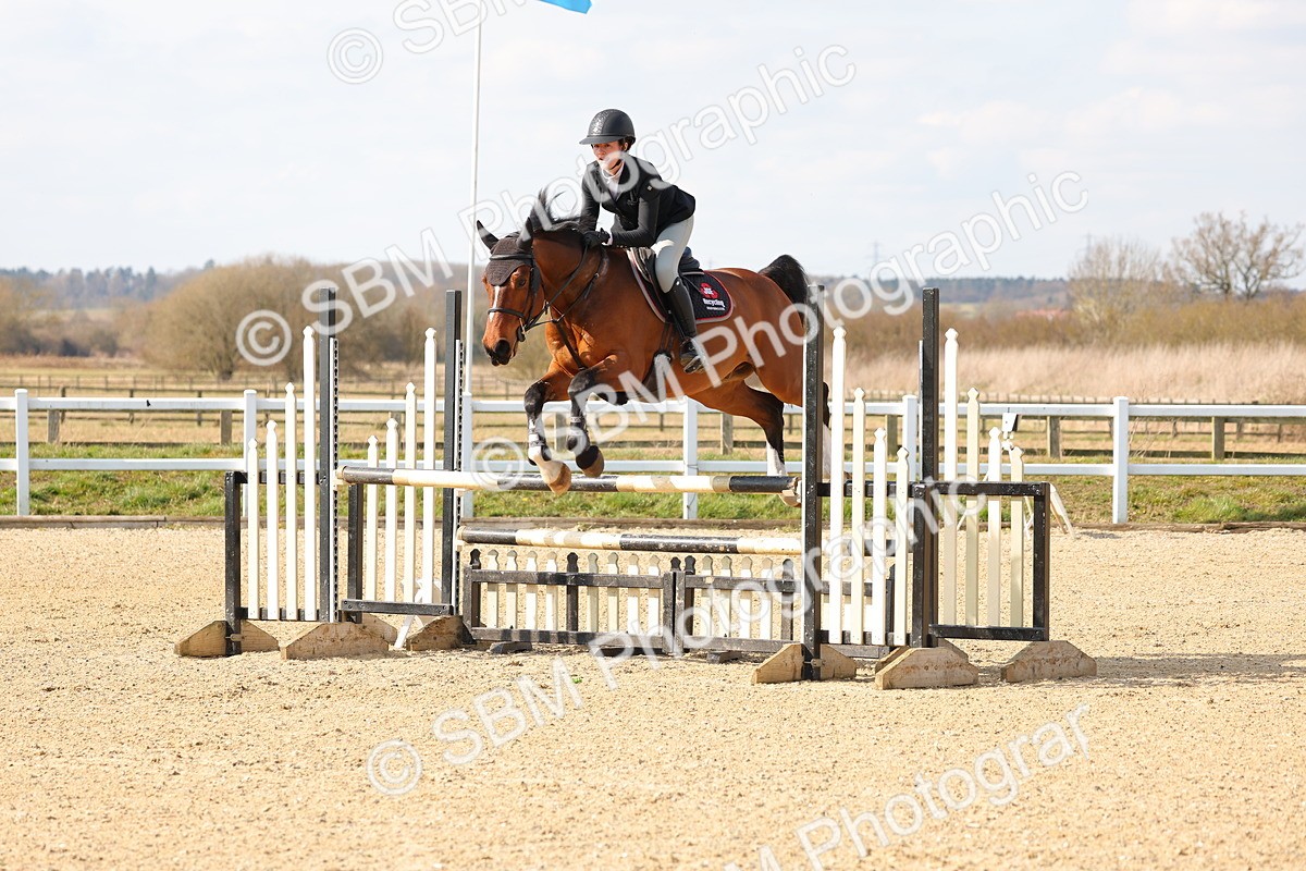 SBM_001506 - Class 4 - Senior Newcomers - 1.10m