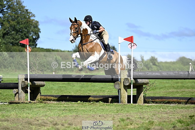 240811A-141611-04501 - 154-