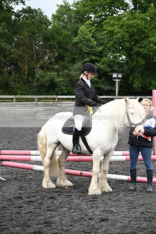 WJ6_0314 - Class 13 Novice 60cm