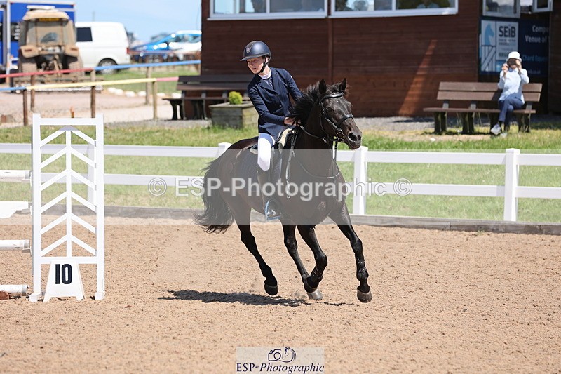 240629A-135443-06595 - Cls 19 Foxhunter and 1.10m Open