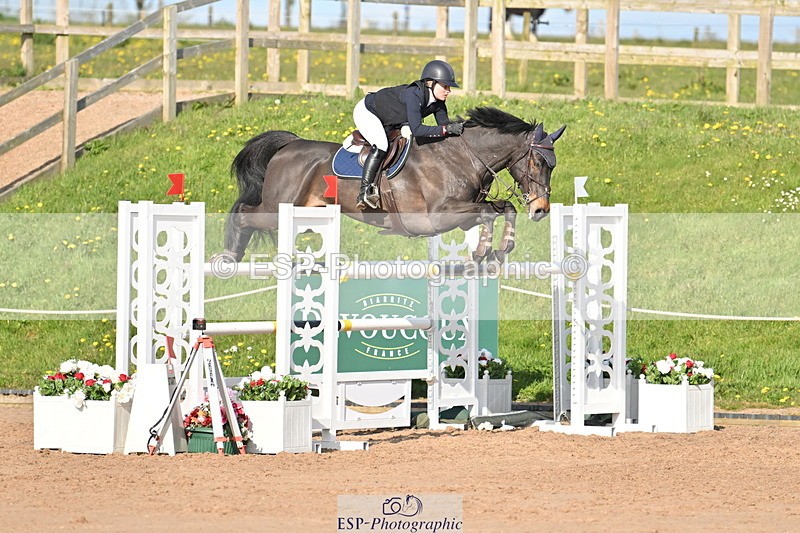 240420A-172216-12677 - Cls 11, 2 Star Big Tour 1.40m