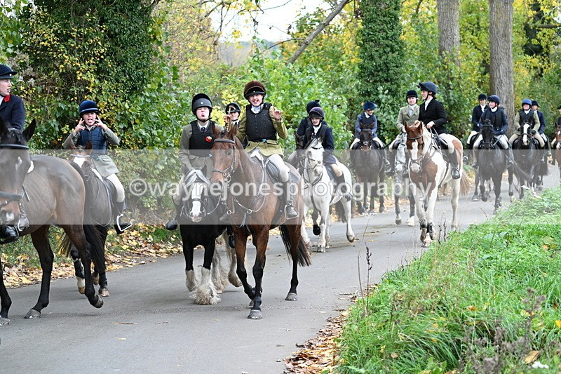 WJ7_7345 - Walk Home..