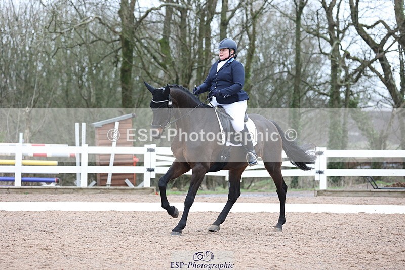 240121A-120818-01400 - Cls 12 Music Medium