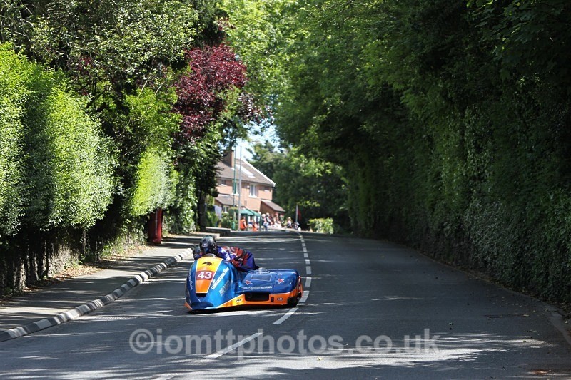  - Sidecar Race B