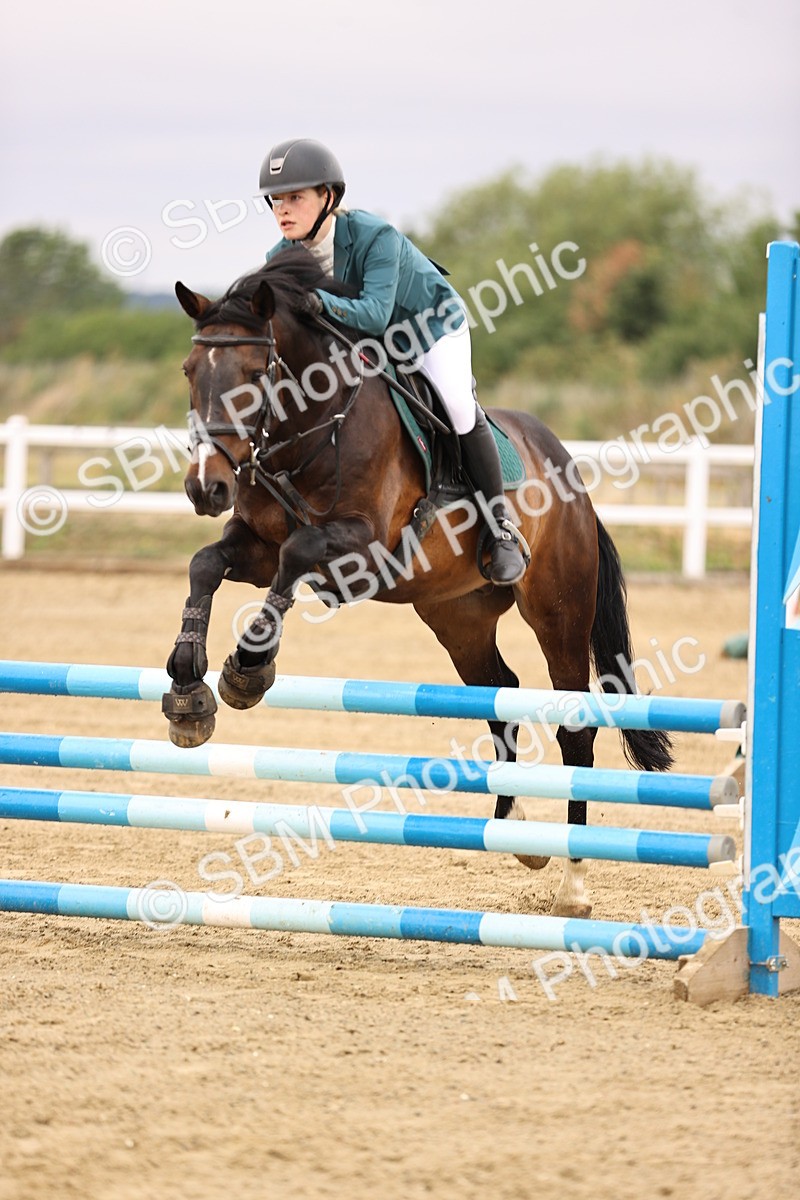 SBM_024309 - Class 8 - Clear Round